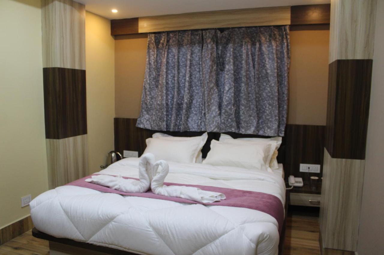 Hotel Oak Namchi Esterno foto